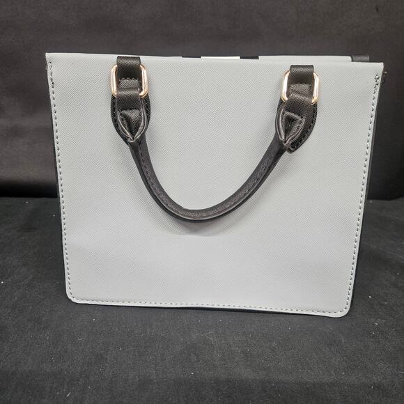 Guess Issa Mini Bag Purse Tote Blue Black and White Color Block Shoulder - Picture 4 of 12